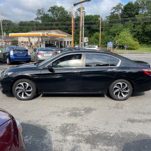 2017 Honda ACCORD EX-L — фото 3