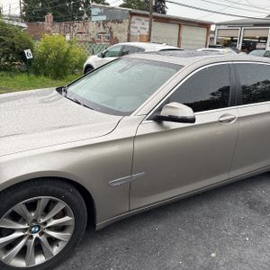 2015 BMW 750LI — фото 2