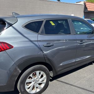 HYUNDAI TUCSON SE - 9