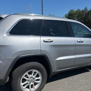 JEEP GRAND CHEROKEE LAREDO E - 9