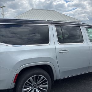 JEEP GRAND WAGONEER L SERIES III - 9