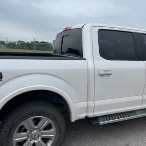 FORD F-150 LARIAT - 9