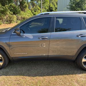 JEEP CHEROKEE LIMITED - 4