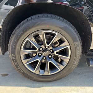 صورة مصغرة 17 لـ 2021 Chevrolet TAHOE Z71