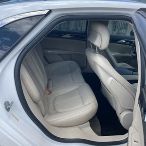 صورة مصغرة 35 لـ 2016 Lincoln MKZ BASE