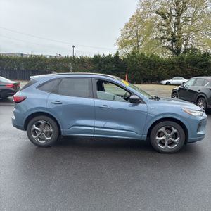 FORD ESCAPE ST-LINE - 10