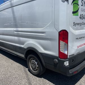 FORD TRANSIT 250 - 6