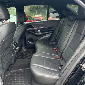 2025 Mercedes-BENZ GLE thumbnail 31