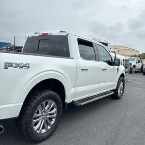 FORD F-150 LARIAT - 9
