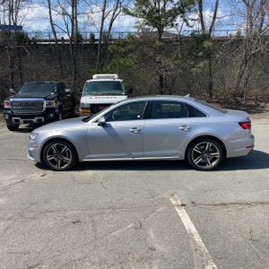 AUDI A4 2.0T PREMIUM - 3