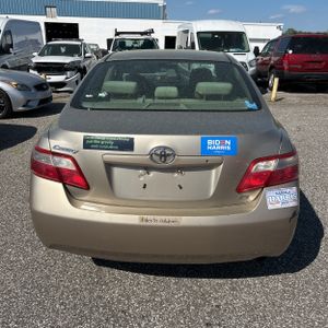 TOYOTA CAMRY - 7