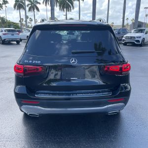 MERCEDES-BENZ GLB - 7