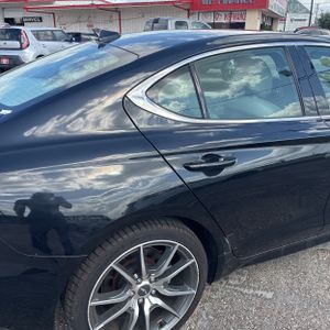 GENESIS G70 2.0T - 9