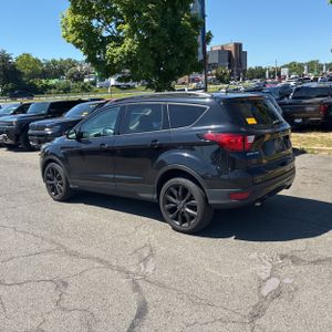 FORD ESCAPE SE - 5