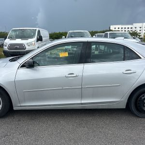 صورة 4 لـ 2015 Chevrolet MALIBU LT