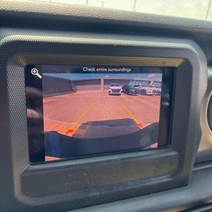 2020 JEEP GLADIATOR SPORT S thumbnail 38