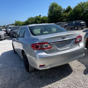 2011 Toyota COROLLA LE 照片 5