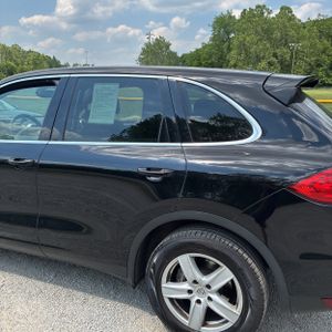 PORSCHE CAYENNE - 6