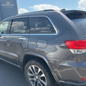 صورة 6 لـ 2017 JEEP GRAND CHEROKEE OVERLAND