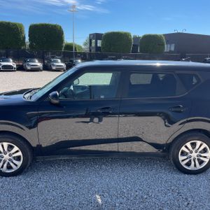 KIA SOUL LX - 4