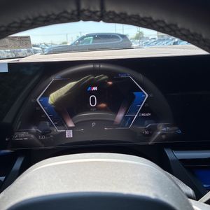 صورة مصغرة 41 لـ 2026 BMW 550E XDRIVE