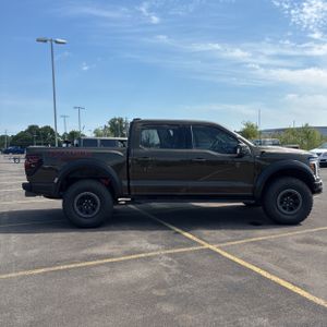 2024 FORD F-150 RAPTOR 照片 10