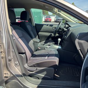 2011 Nissan ROGUE SV photo 33