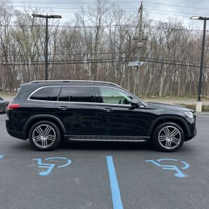 MERCEDES-BENZ GLS - 10