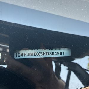 2019 JEEP CHEROKEE LIMITED — миниатюра 53