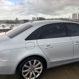 AUDI A4 PREMIUM PLUS - 9
