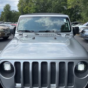 صورة مصغرة 14 لـ 2019 JEEP WRANGLER SAHARA
