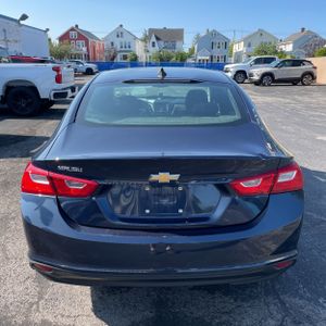 2017 Chevrolet MALIBU LS — фото 7