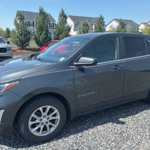 CHEVROLET EQUINOX LT - 2