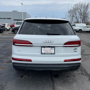 AUDI Q7 PREMIUM PLUS - 7