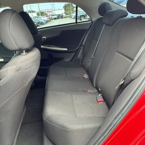 2011 Toyota COROLLA S — миниатюра 33