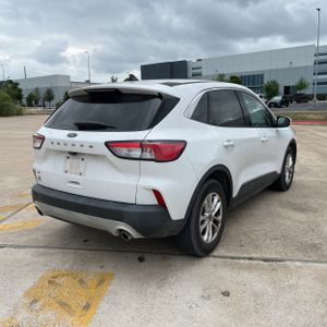 FORD ESCAPE SE - 8