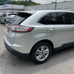 FORD EDGE SEL - 9