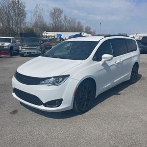 CHRYSLER PACIFICA TOURING L PLUS - 1