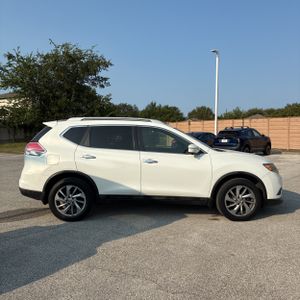 صورة 10 لـ 2014 Nissan ROGUE SL