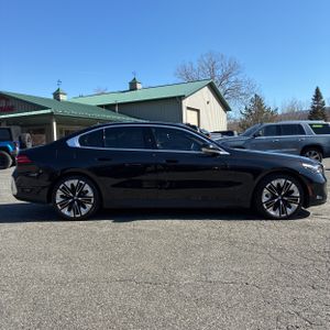 BMW 530I XDRIVE - 10