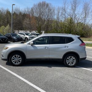 NISSAN ROGUE SV - 3