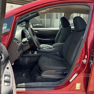 صورة مصغرة 31 لـ 2013 Nissan LEAF S