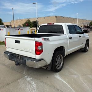 2016 Toyota TUNDRA SR5 照片 7