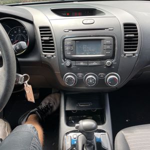 صورة مصغرة 36 لـ 2018 KIA FORTE LX