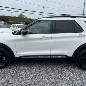 صورة 4 لـ 2022 FORD EXPLORER XLT