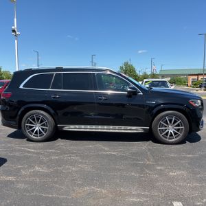 MERCEDES-BENZ GLS AMG - 10