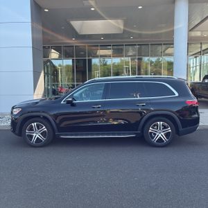2021 Mercedes-BENZ GLS photo 3