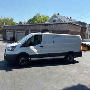 FORD TRANSIT 150 - 3