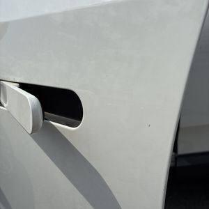 صورة مصغرة 54 لـ 2022 Rivian R1S LAUNCH EDITION