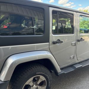 2017 JEEP WRANGLER UNLIMITED SAHARA — фото 9